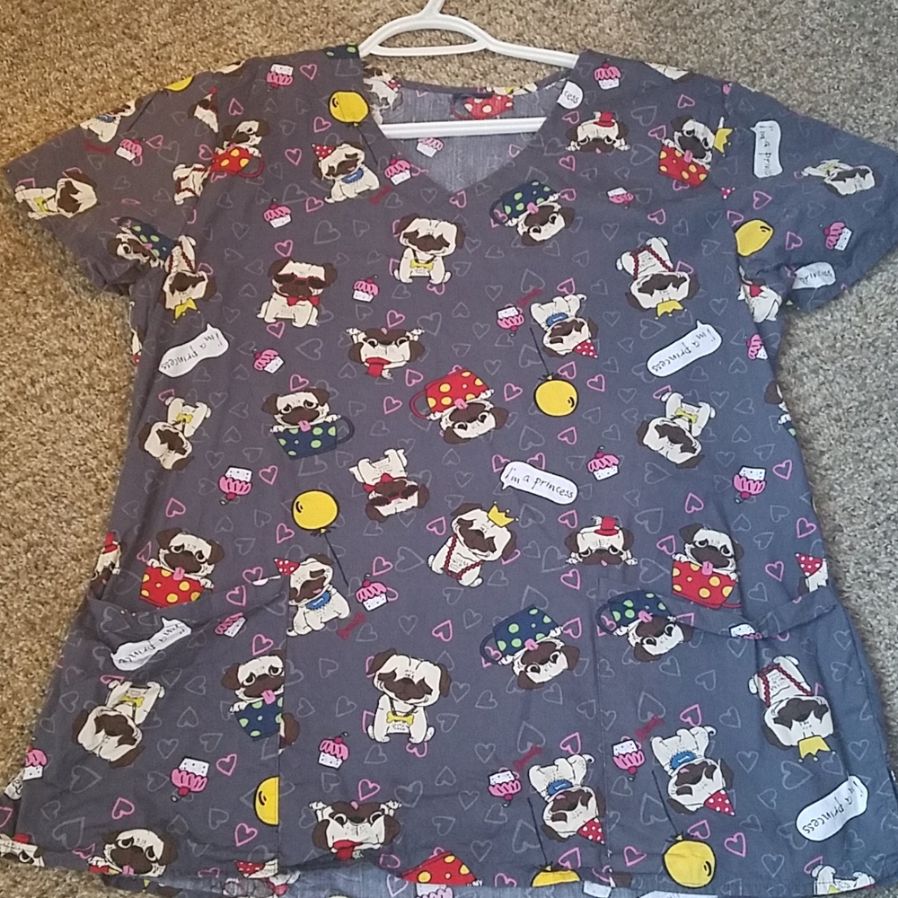 Pug scrub top